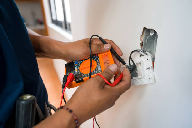 Best Licensed Electrician  in Toledo, OR